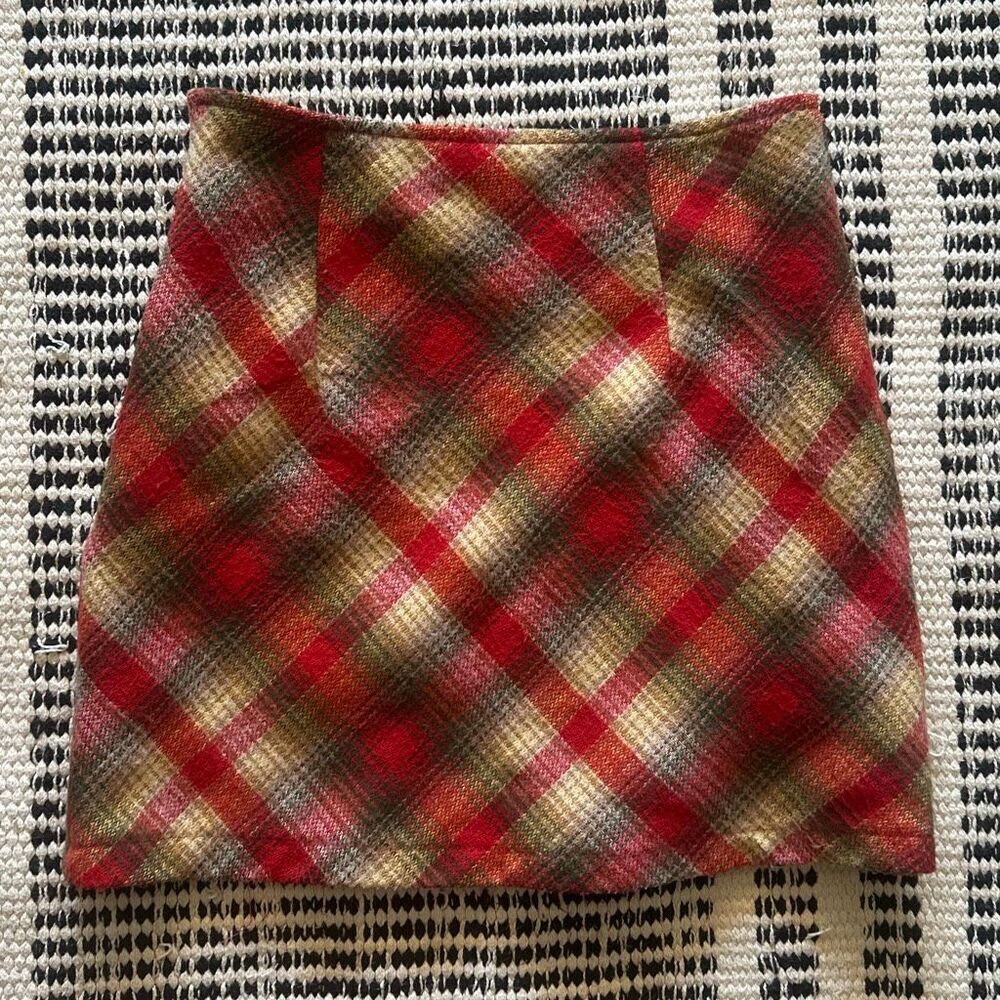 Eve Fashion Size medium Red & Brown plaid mini skirt Vintage